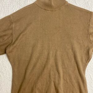 Vintage Y2K OBR Women’s Mock Turtleneck Dark Tan Short Sleeve Sweater Size M
